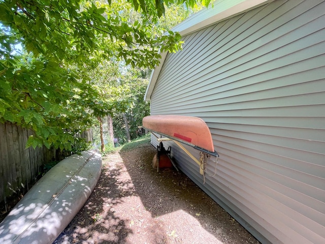 6010 Peart Rd, Morris, IL 60450 - view of side of home