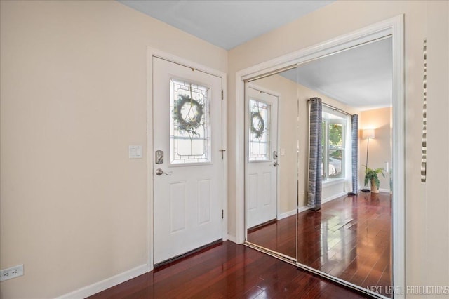 6416 W Rawson Bridge Rd W, Cary, IL 60013 - foyer entrance with hardwood / wood-style floors and baseboards