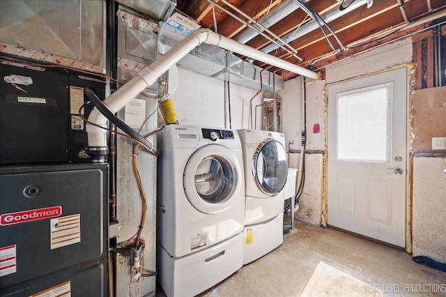 6416 W Rawson Bridge Rd W, Cary, IL 60013 - laundry room featuring washer and dryer