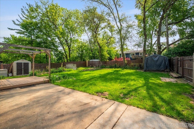 6416 W Rawson Bridge Rd W, Cary, IL 60013 - view of yard with a patio