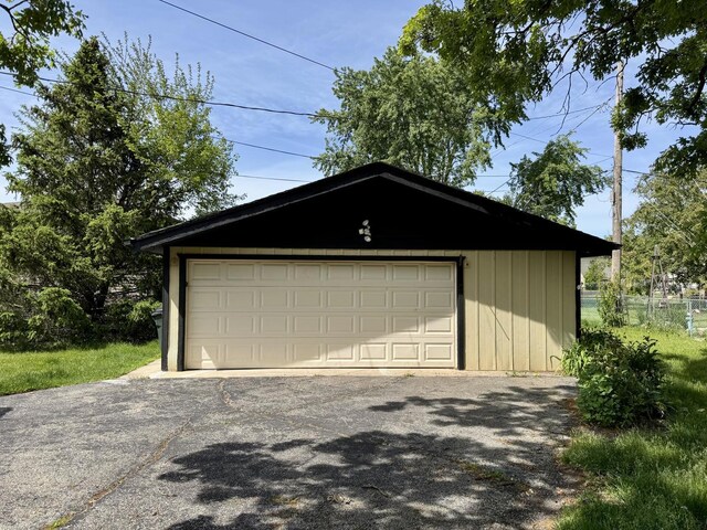 16159 Long Ave, Oak Forest, IL 60452 - view of detached garage