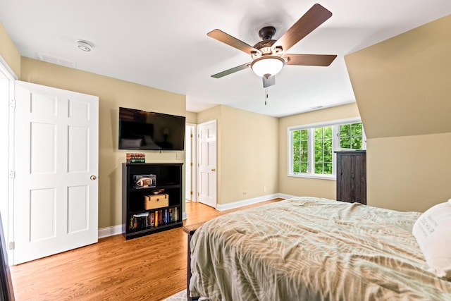 41W877 Hunters Rdg, Saint Charles, IL 60175 - bedroom featuring light wood-style floors and a ceiling fan