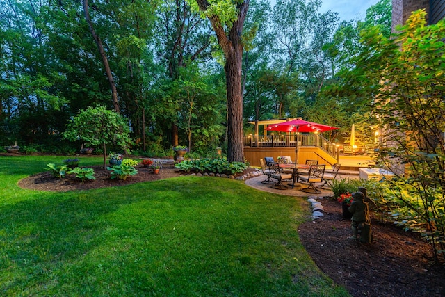 41W877 Hunters Rdg, Saint Charles, IL 60175 - view of green lawn featuring a patio area and a wooden deck