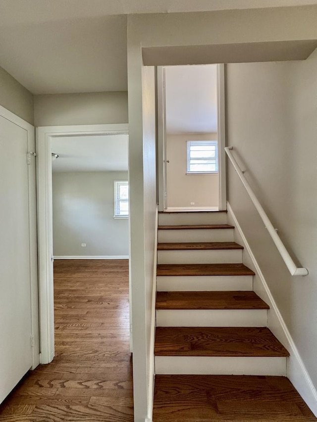 14401 Kolin Ave, Midlothian, IL 60445 - stairway with wood finished floors and baseboards