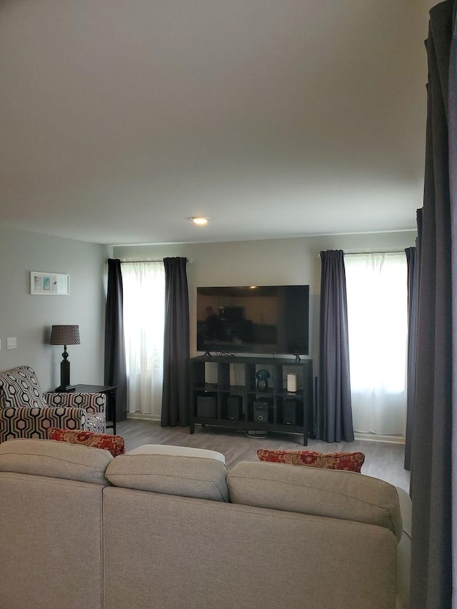 754 Westbury Dr, Cary, IL 60013 - living room with light wood-style flooring