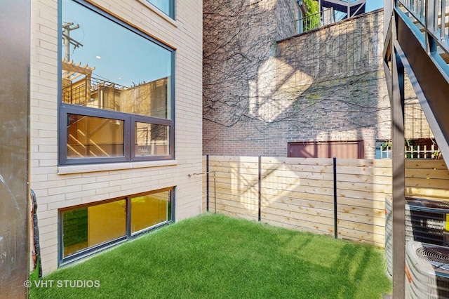 642 W Webster Ave Unit 1, Chicago, IL 60614 - view of home's exterior with brick siding