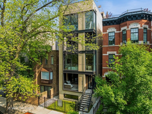 642 W Webster Ave Unit 1, Chicago, IL 60614 - view of building exterior