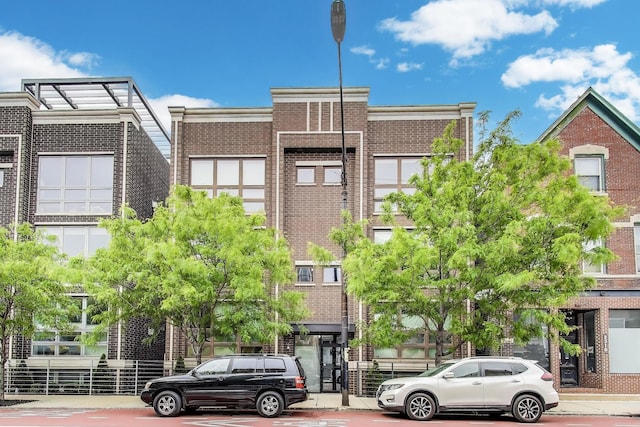 2312 W Belmont Ave Unit 1W, Chicago, IL 60618 - view of building exterior