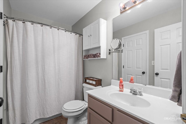 616 Springbrook Trl N, Oswego, IL 60543 - full bath with toilet, vanity, and a shower with curtain