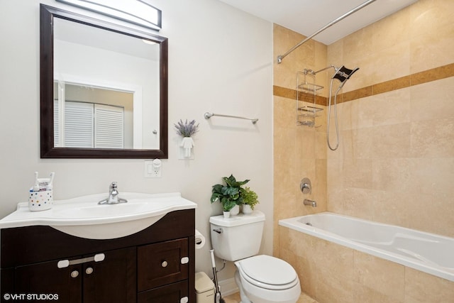 4150 N Kenmore Ave Unit 206, Chicago, IL 60613 - full bath featuring toilet, tiled shower / bath combo, and vanity