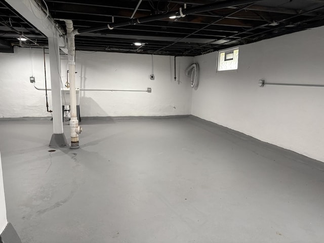 926 Park Ave, Winthrop Harbor, IL 60096 - view of below grade area