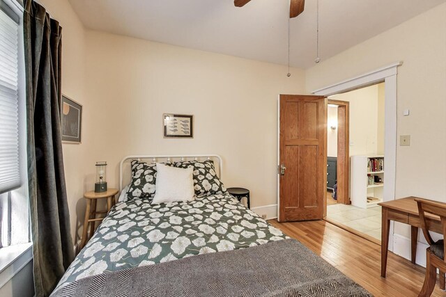 5143 S Greenwood Ave Unit 1, Chicago, IL 60615 - bedroom with light wood-style floors and a ceiling fan