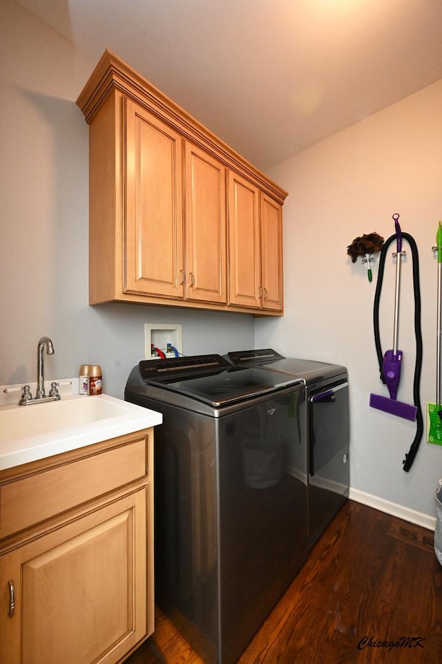 328 Erie Cir, Bloomingdale, IL 60108 - washroom featuring independent washer and dryer, cabinet space, and dark wood finished floors