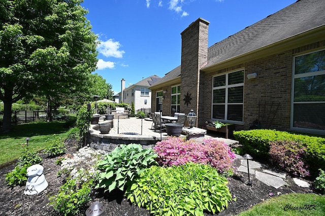 328 Erie Cir, Bloomingdale, IL 60108 - view of patio