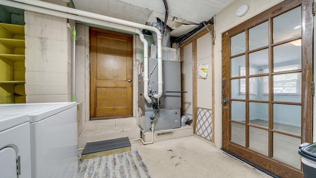450 Gayton Ave, South Beloit, IL 61080 - laundry area with independent washer and dryer and heating unit