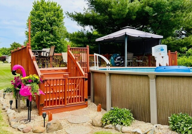 310 N Oak Ln, Dixon, IL 61021 - view of wooden terrace