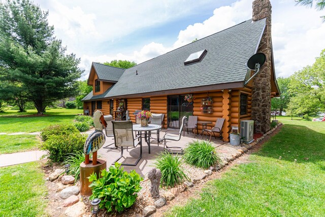 310 N Oak Ln, Dixon, IL 61021 - view of patio featuring ac unit