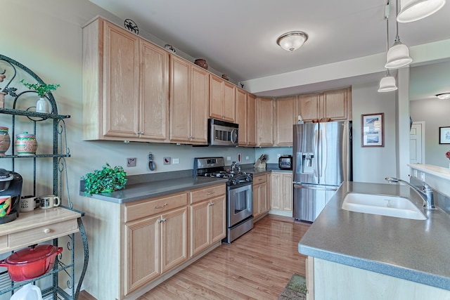 1446 W Remington Ln, Round Lake, IL 60073 - photo 8