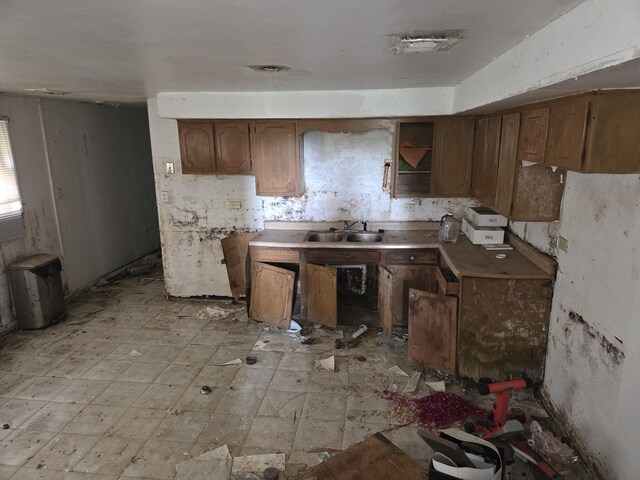 13240 S Riverdale Ave, Chicago, IL 60827 - photo 4