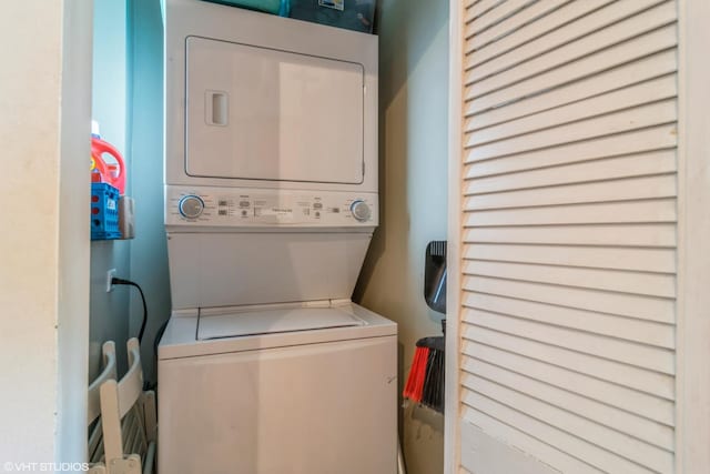 2405 N Hamlin Ave Unit 1N, Chicago, IL 60647 - photo 18
