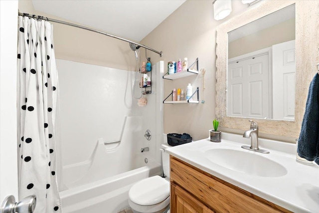 714 Shepard Ct, Gurnee, IL 60031 - bathroom with shower / bath combo with shower curtain, vanity, and toilet