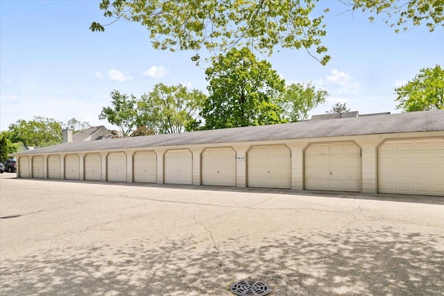 714 Shepard Ct, Gurnee, IL 60031 - view of garage