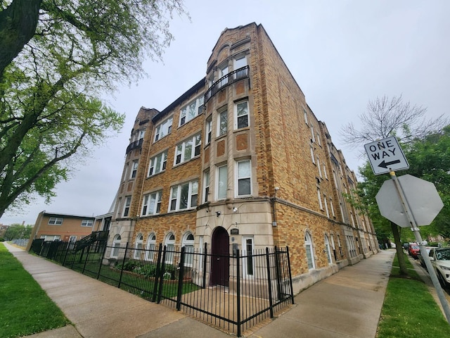 7000 S E End Ave Unit 303, Chicago, IL 60649 - view of apartment building / complex