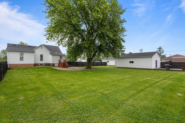 207 N E Ave, Ogden, IL 61859 - view of yard