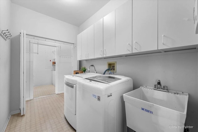324 Torrington Dr, Bloomingdale, IL 60108 - washroom with cabinet space, independent washer and dryer, light flooring, and baseboards