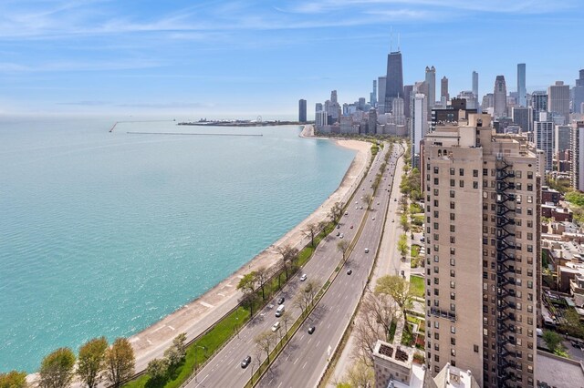 1550 N Lake Shore Dr Unit 7D, Chicago, IL 60610 - bird's eye view of a highway, skyline, and a large body of water