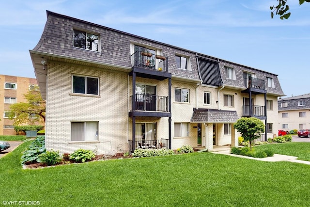 9621 S Karlov Ave Unit 303, Oak Lawn, IL 60453 - view of apartment building / complex