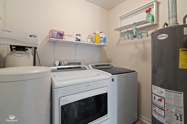 1245 W Lotus Ln, Kankakee, IL 60901 - laundry room featuring gas water heater and independent washer and dryer
