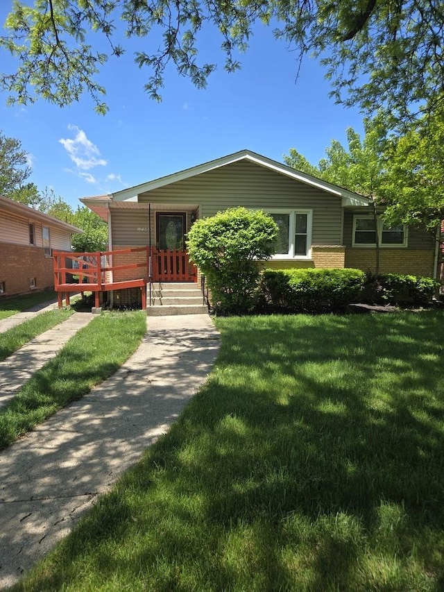 17506 Bernadine St, Lansing, IL 60438 - view of front of house featuring a front yard