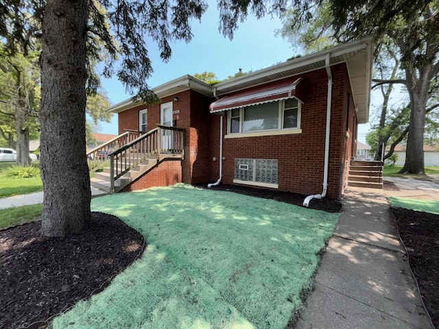 655 Hirsch Ave, Calumet City, IL 60409 - photo 2