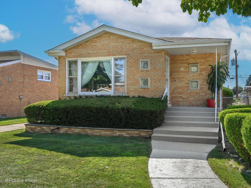 8712 Tulley Ave, Oak Lawn, IL 60453 - photo 1