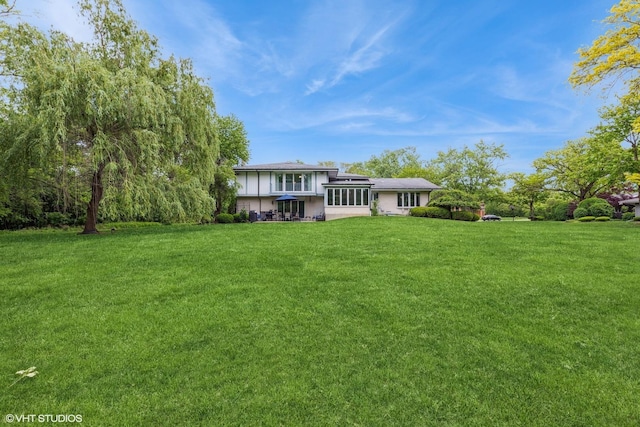 69 Graymoor Ln, Olympia Fields, IL 60461 - back of property featuring a yard