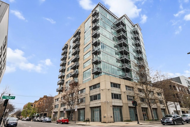 1000 W Leland St Unit 9B, Chicago, IL 60640 - view of apartment building / complex