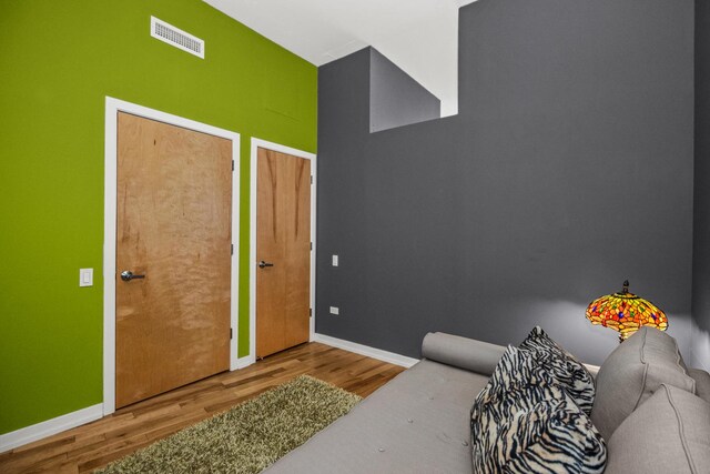 1000 W Leland St Unit 9B, Chicago, IL 60640 - interior space featuring wood finished floors and baseboards