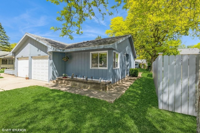 1214 Thomas Dr, Woodstock, IL 60098 - photo 1
