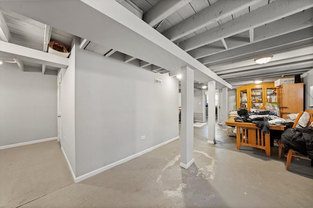 3534 Clarence Ave, Berwyn, IL 60402 - finished below grade area with baseboards