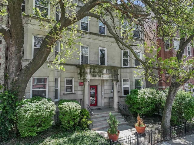 6233 S Woodlawn Ave Unit 2, Chicago, IL 60637 - view of property with stone siding