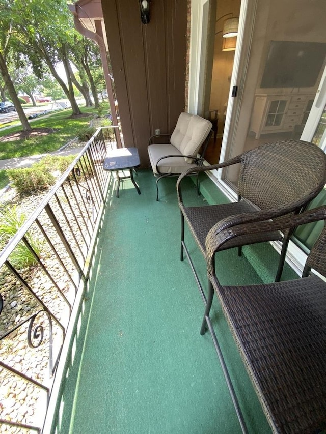 17612 71st Ct Unit 1N, Tinley Park, IL 60477 - view of balcony
