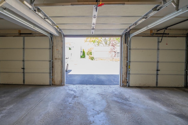 1352 Quaker Ln Unit 154C, Prospect Heights, IL 60070 - view of garage