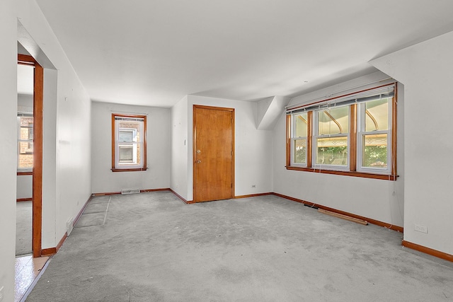 3840 S Wolcott Ave, Chicago, IL 60609 - carpeted empty room with baseboards