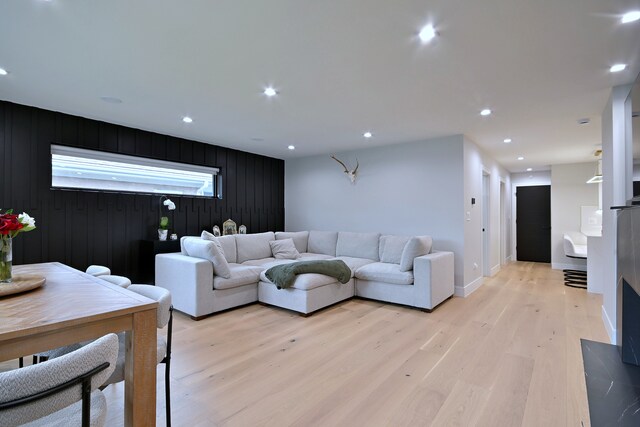 7049 N Caldwell Ave, Chicago, IL 60646 - photo 9