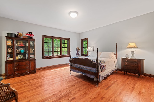38W250 Burr Road Ln, Saint Charles, IL 60175 - bedroom featuring light wood-style floors and baseboards