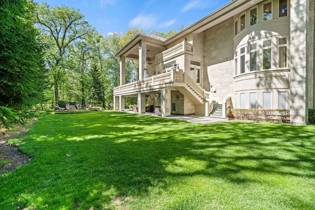 115 Carmela Ct, Bloomingdale, IL 60108 - view of grassy yard with stairs and a patio area