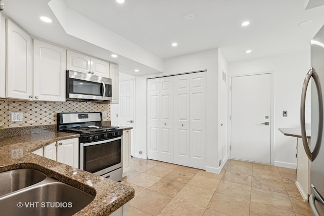 1577 Plum Ct, Grayslake, IL 60030 - photo 6