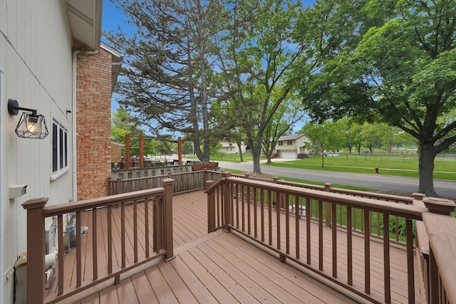 208 Spring Ct, Bloomingdale, IL 60108 - view of wooden terrace