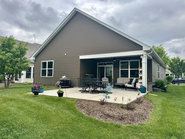 1033 Carolina Ct, Pingree Grove, IL 60140 - back of house featuring a patio area and a yard